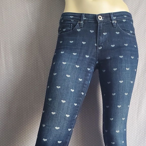 💄TAKE IT SALE💋AG Stevie Heart Print Jeans - Picture 2 of 6